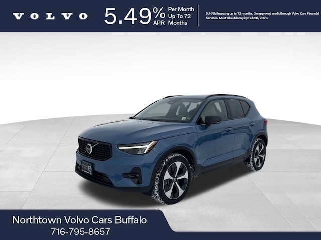 Pre-Owned 2023 Volvo XC40 B5 Plus Dark Theme SUV Williamsville, NY