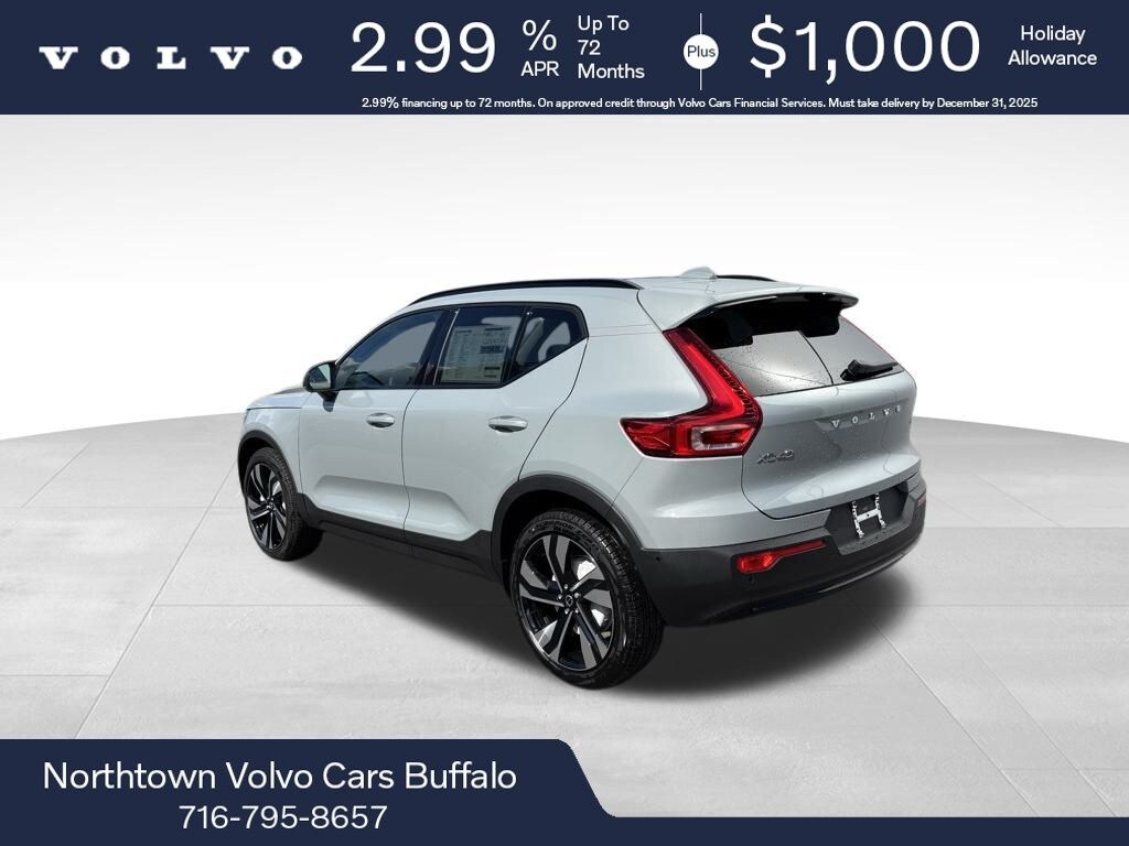 New 2026 Volvo XC40 B5 Plus SUV