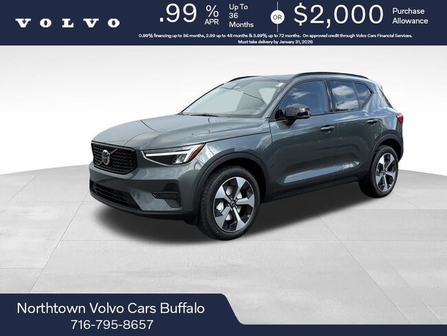 2026 Volvo XC40 B5 Core SUV