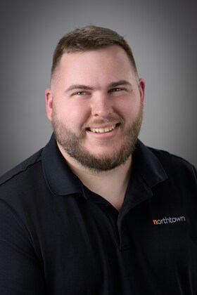 Staff member James Lommer from ID_71887f00b0a7
