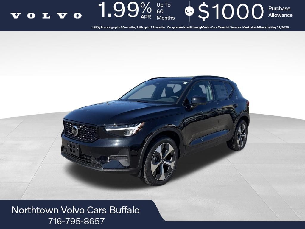 2026 Volvo XC40 B5 Core Dark AWD's photo
