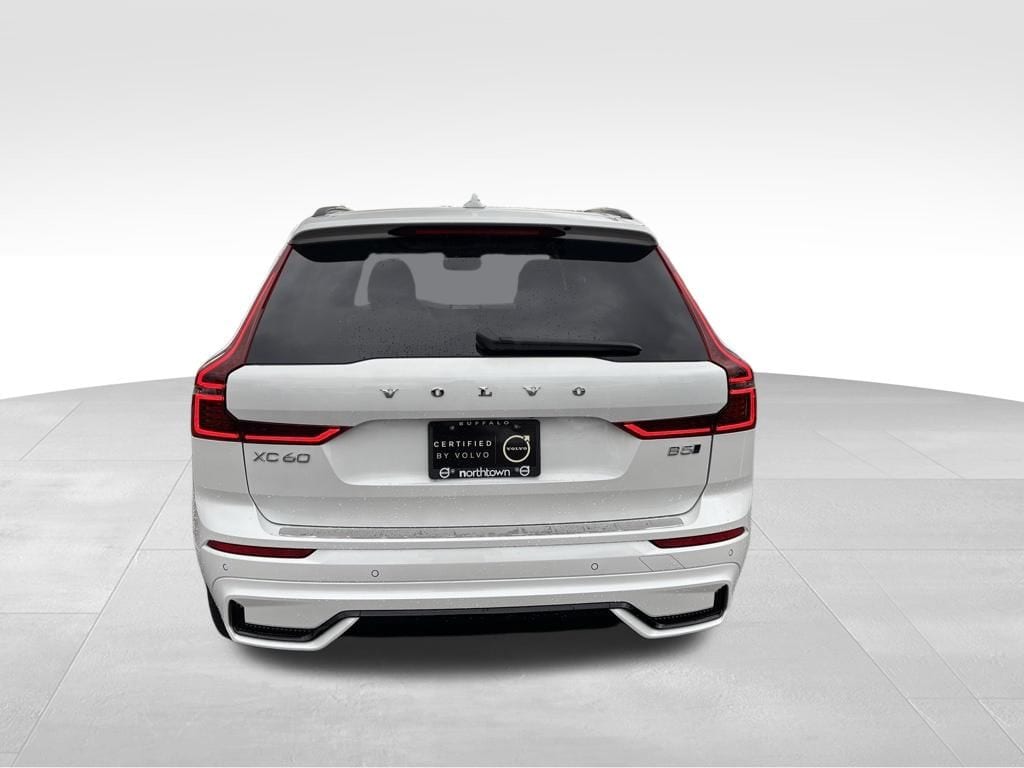 2026 Volvo XC60 Plus - Photo 39