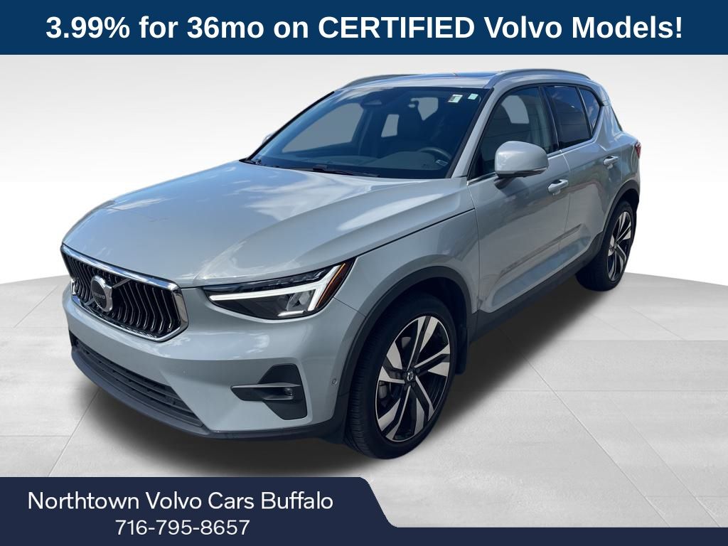 2024 Volvo XC40
