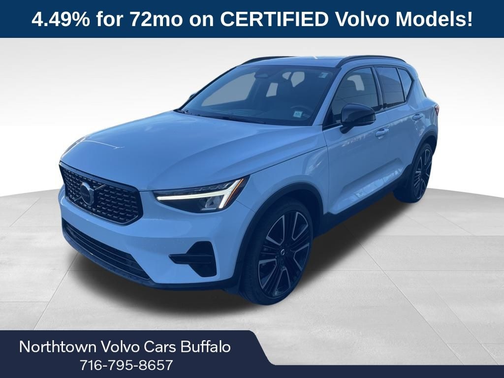 Certified 2024 Volvo XC40 B5 Core SUV