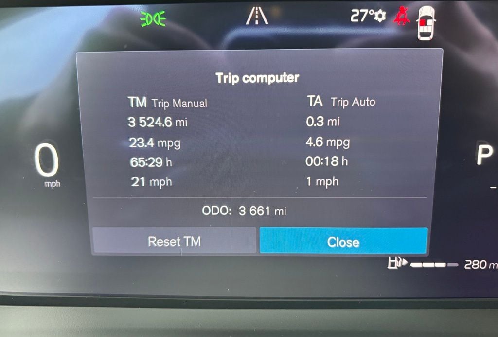 2026 Volvo XC40 Plus - Photo 8