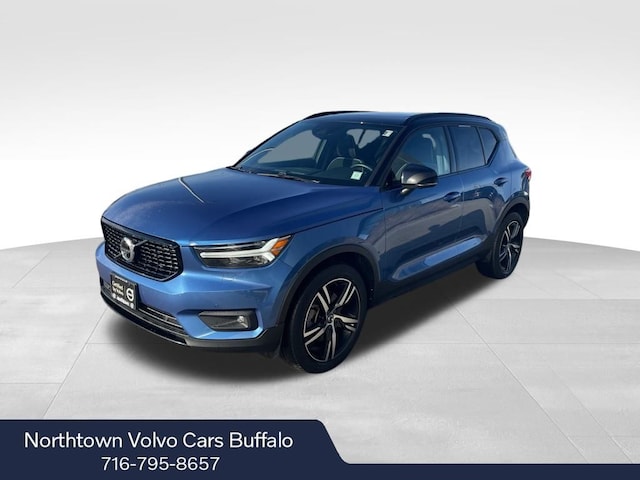 Pre-Owned 2021 Volvo XC40 R-Design SUV Williamsville, NY