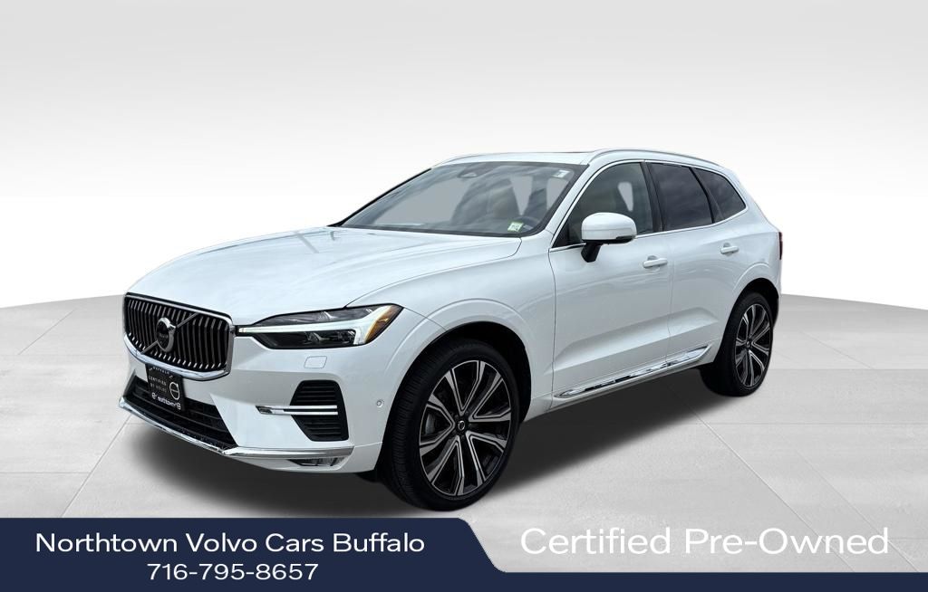 2023 Volvo XC60 B6 Ultimate Bright Theme AWD's photo