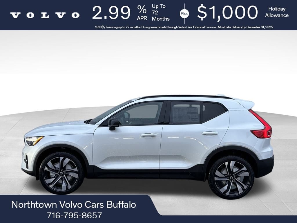 New 2026 Volvo XC40 B5 Plus SUV