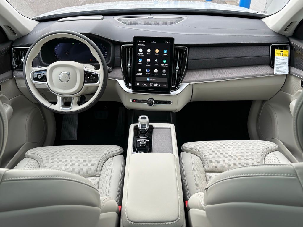 2026 Volvo XC90 Ultra - Photo 10
