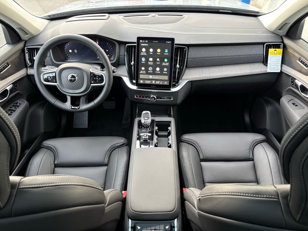 2026 Volvo XC90 Ultra - Photo 10