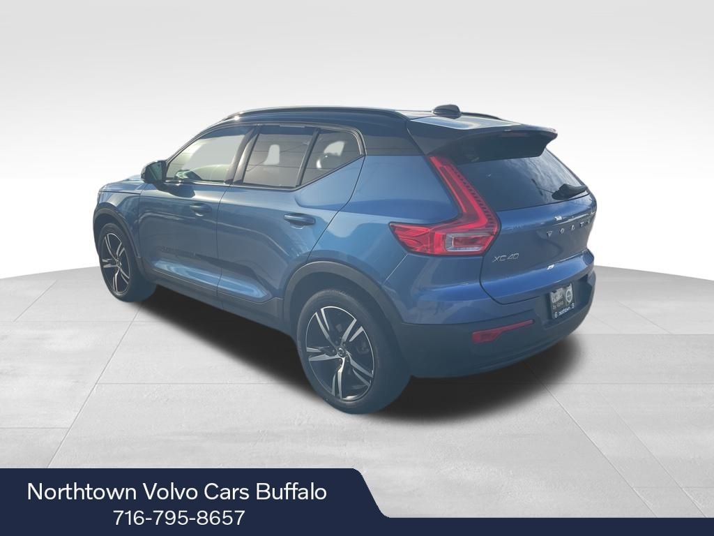 Used 2021 Volvo XC40 R-Design SUV