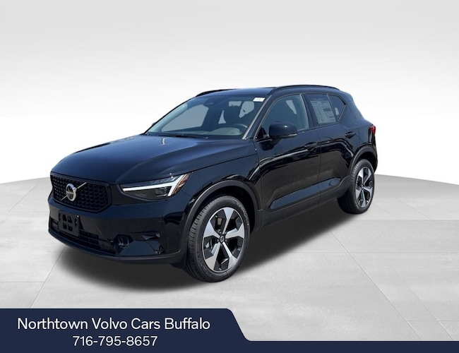 2026 Volvo XC40 B5 Plus SUV