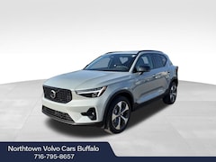 2026 Volvo XC40 B5 Plus SUV
