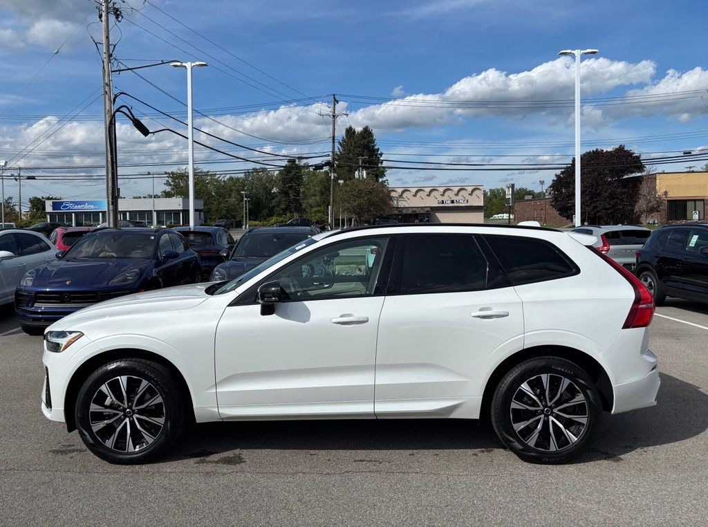 Certified 2025 Volvo XC60 B5 Core SUV
