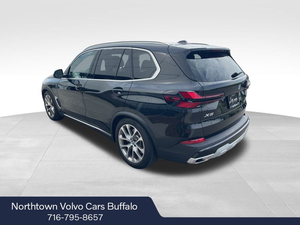 2025 Bmw X5 xDrive50e photo 3