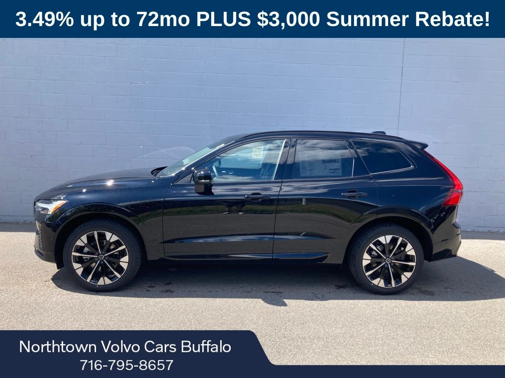 2026 Volvo XC60 B5 Plus photo 2