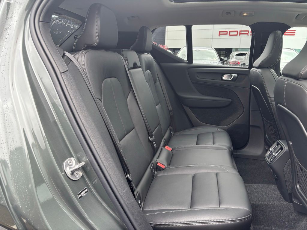 2026 Volvo XC40 Core - Photo 22