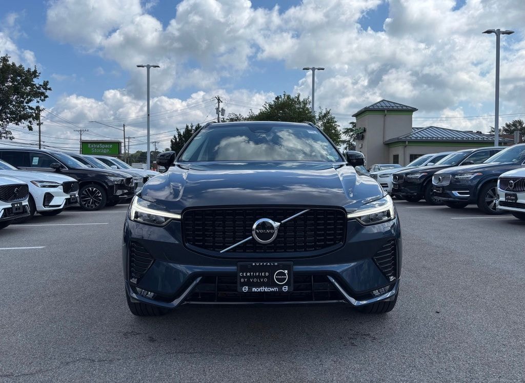 Certified 2025 Volvo XC60 B5 Core SUV