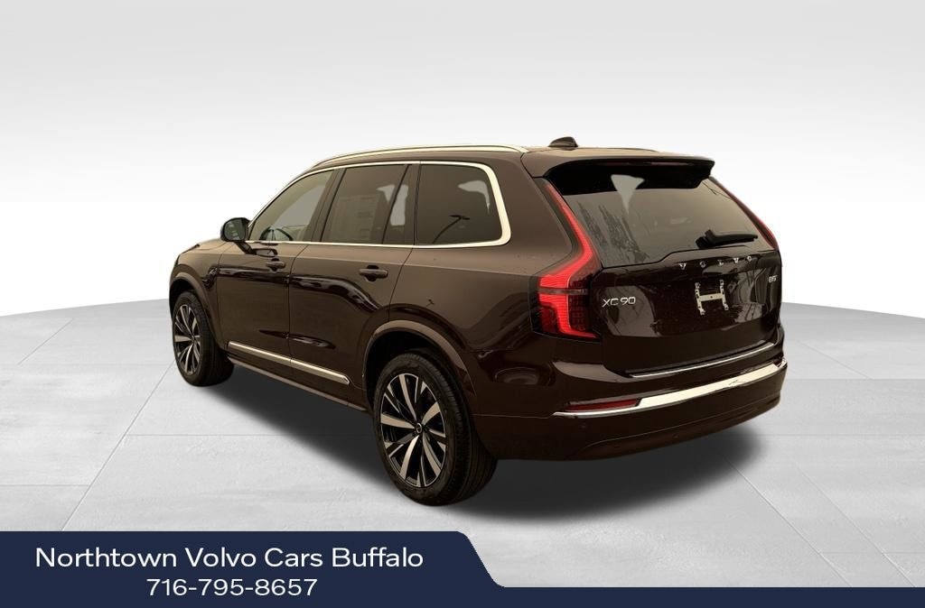New 2026 Volvo XC90 B5 Core SUV