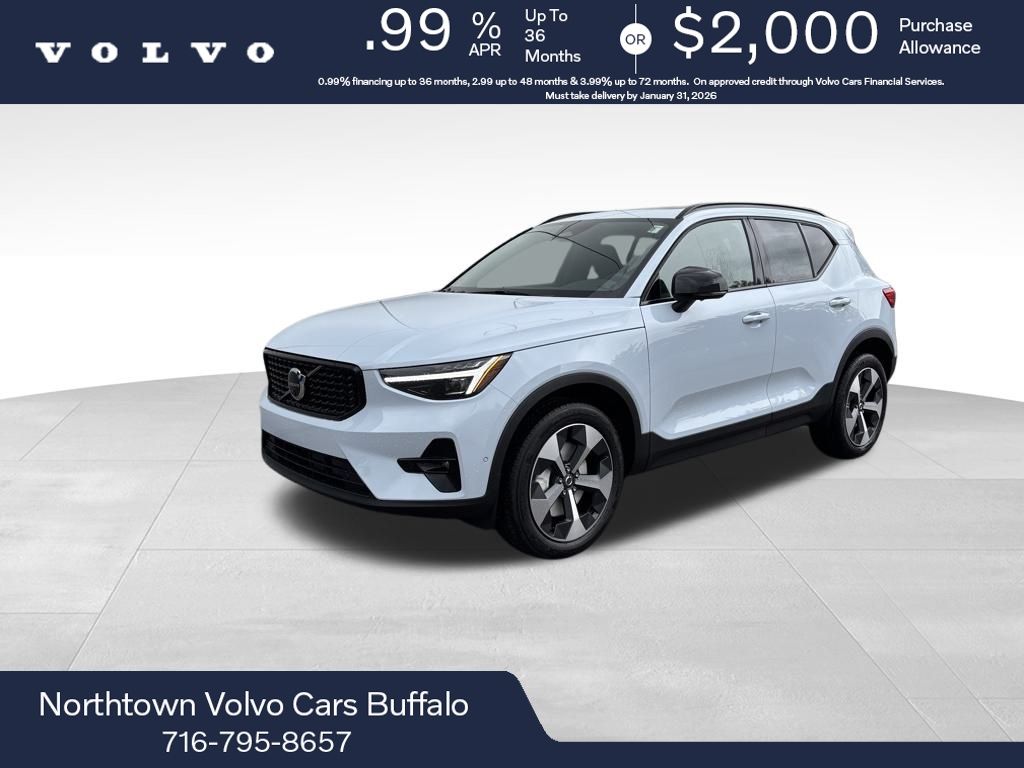 2026 Volvo XC40 Plus's photo