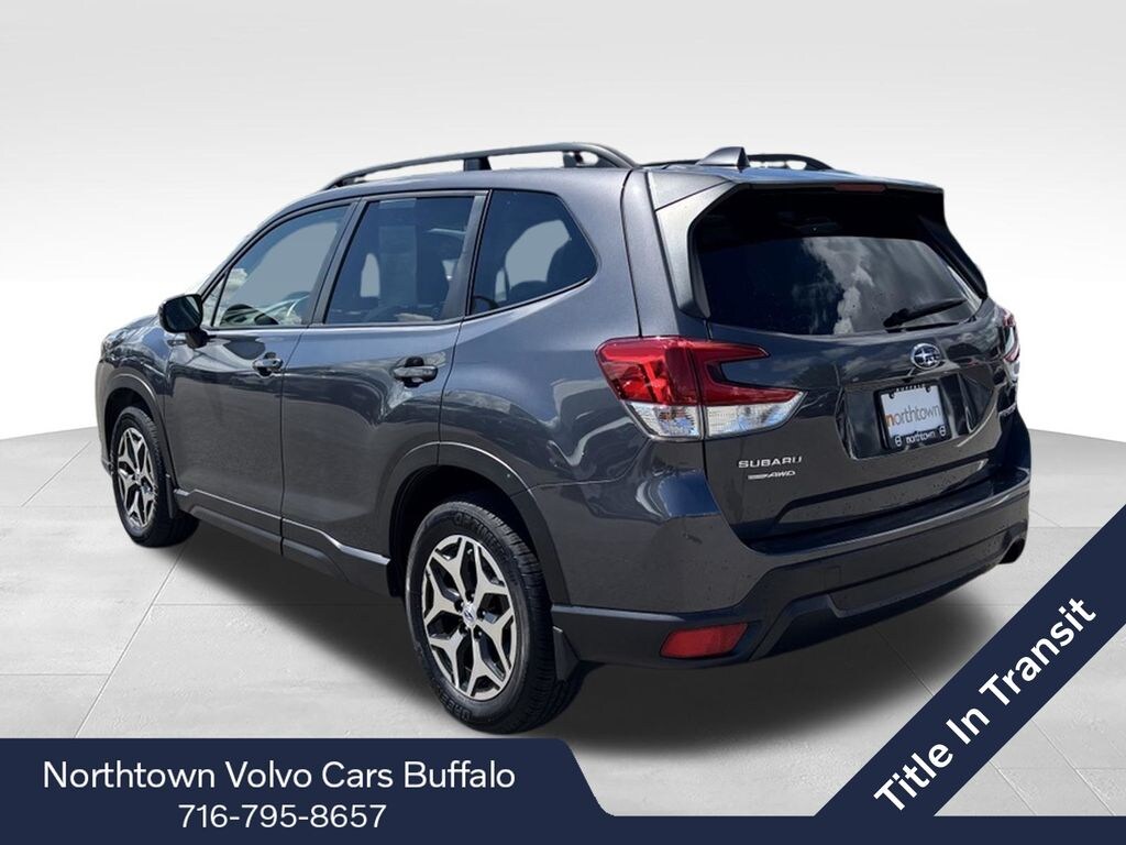 Used 2022 Subaru Forester Premium SUV