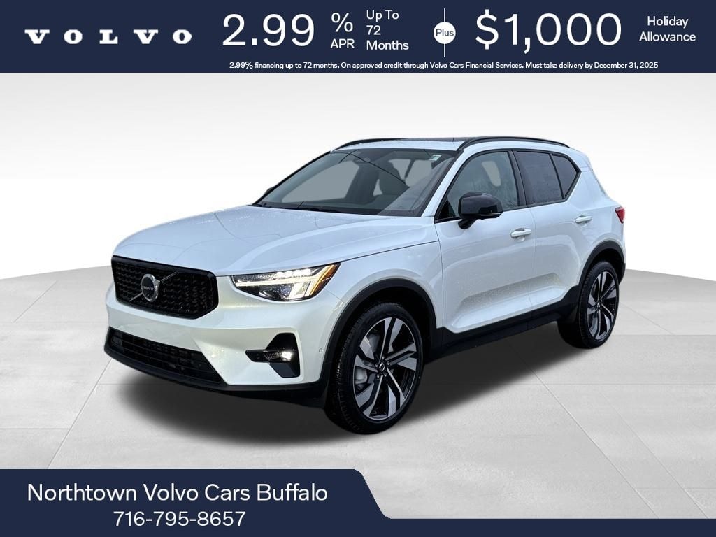 New 2026 Volvo XC40 B5 Plus SUV