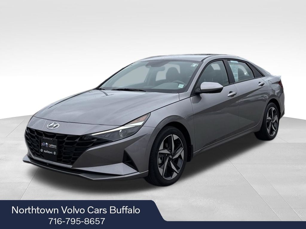 Used 2023 Hyundai Elantra SEL Sedan