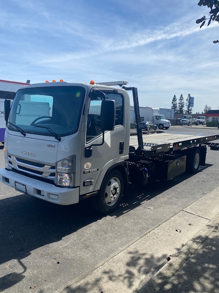 2020 Isuzu NRR 19,500 gvwr 21' Rollback Tow 21' Rollback Tow
