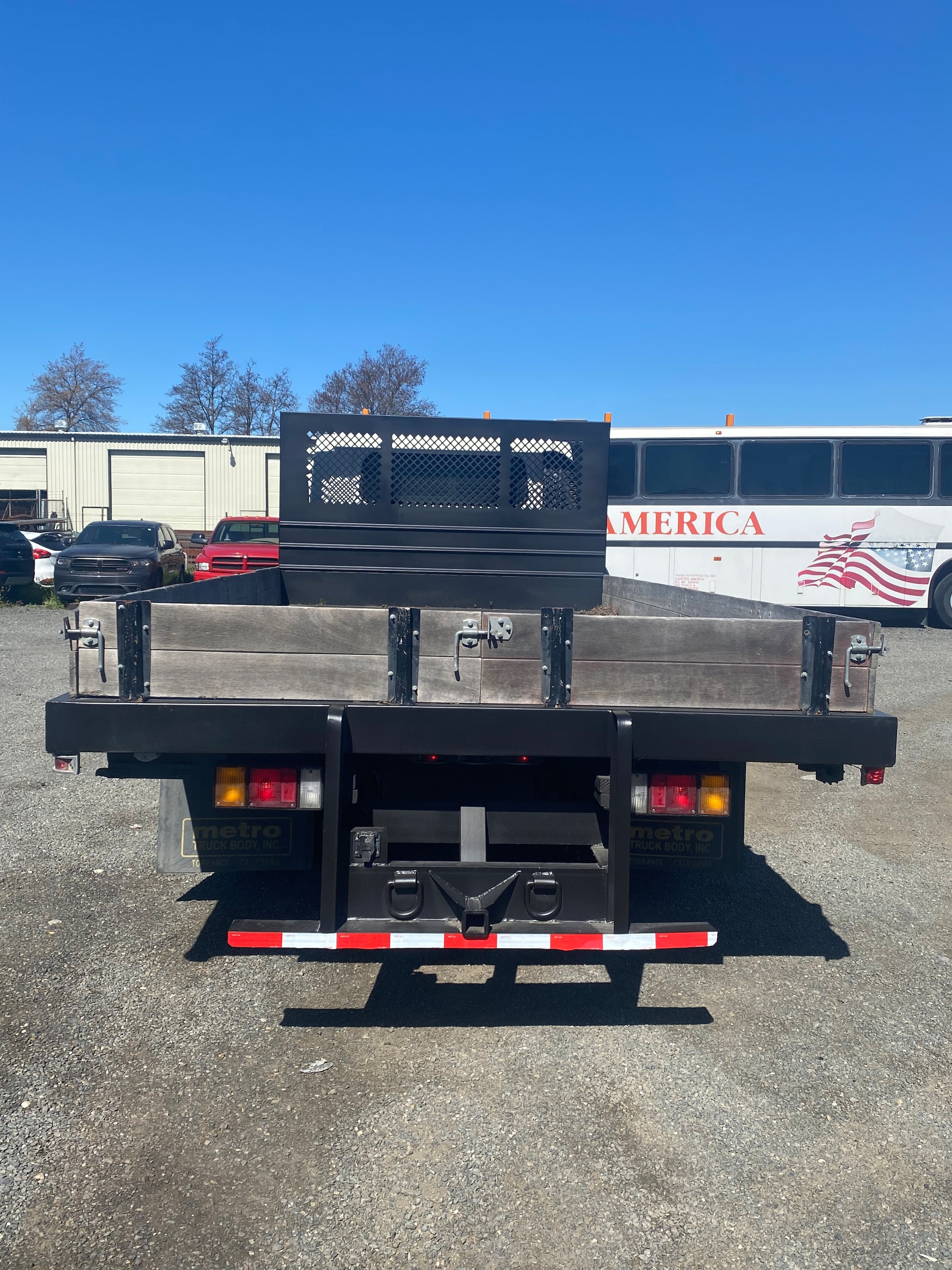 2017 Isuzu NPR-XD 16,000 gvwr photo 4