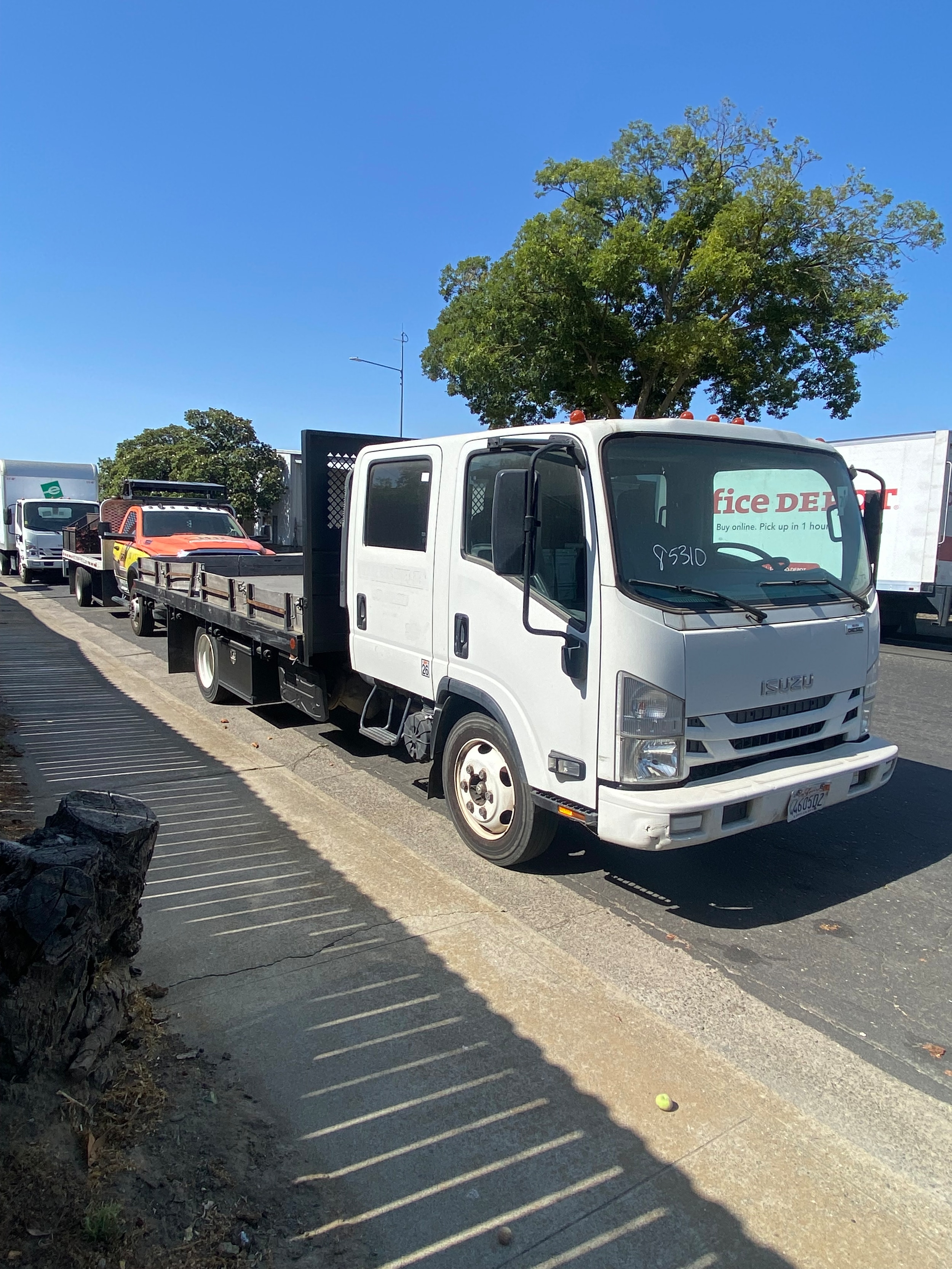 2017 Isuzu NPR XD - Photo 7