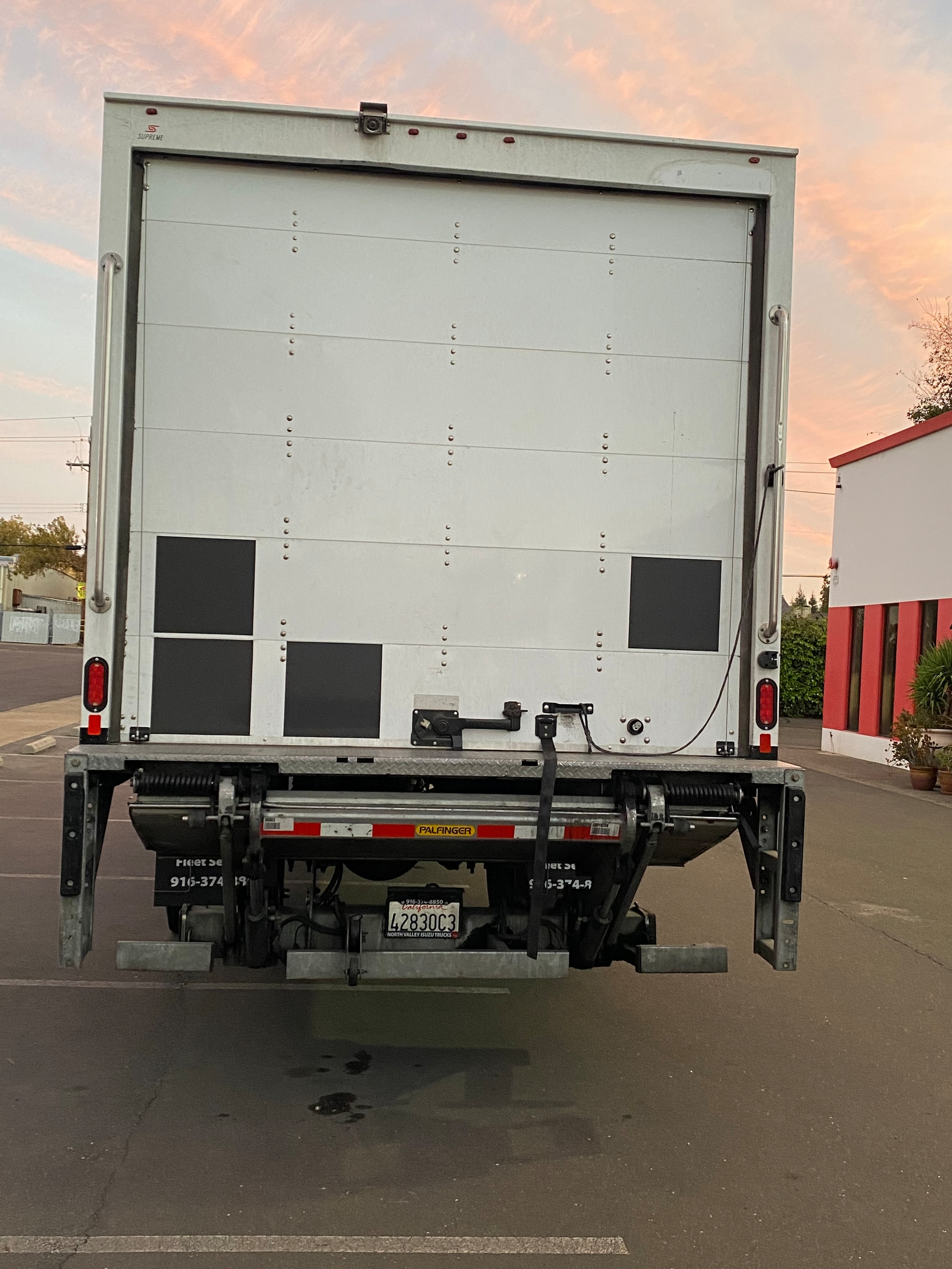 2021 International MV607 photo 6