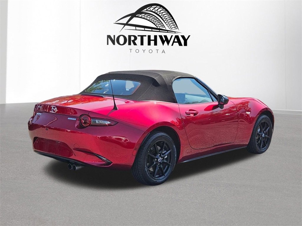 2021 Mazda MX-5 Miata Miata Sport photo 4