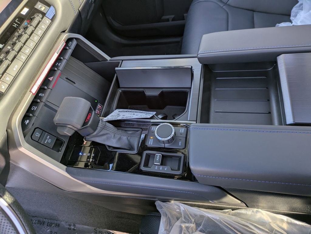 2026 Toyota Tundra Platinum - Photo 14