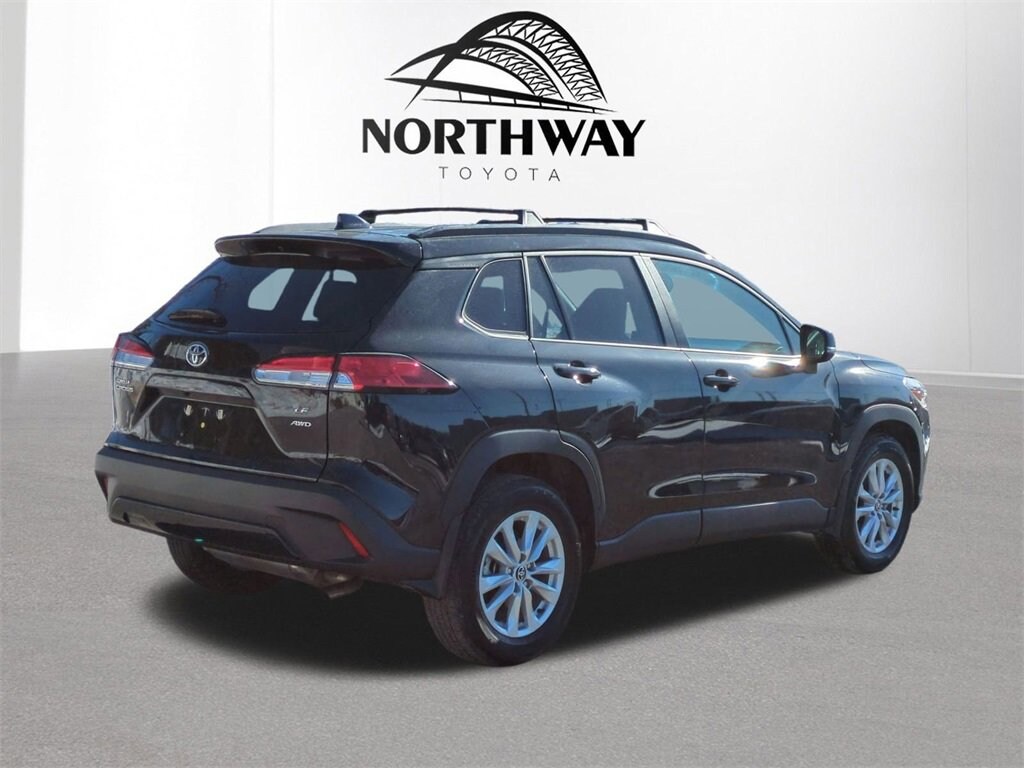 Used 2023 Toyota Corolla Cross LE SUV