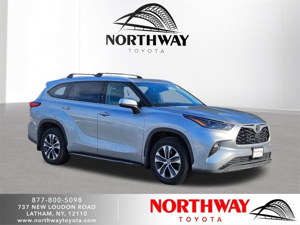 2022 Toyota Highlander SUV 