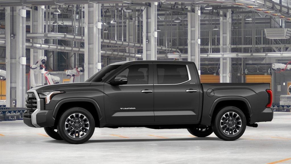 New 2026 Toyota Tundra Limited LIMITED CREWMAX 5.5