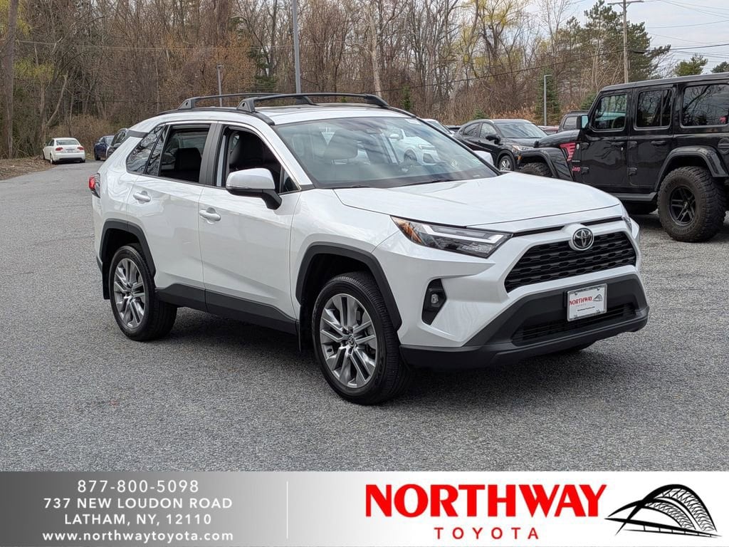 2023 Toyota RAV4 SUV 