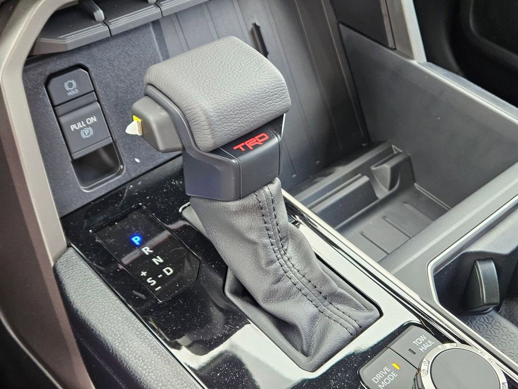 2026 Toyota Tundra SR5 - Photo 15