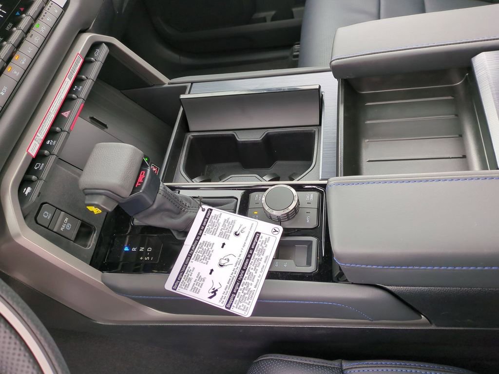 2026 Toyota Tundra Platinum - Photo 14