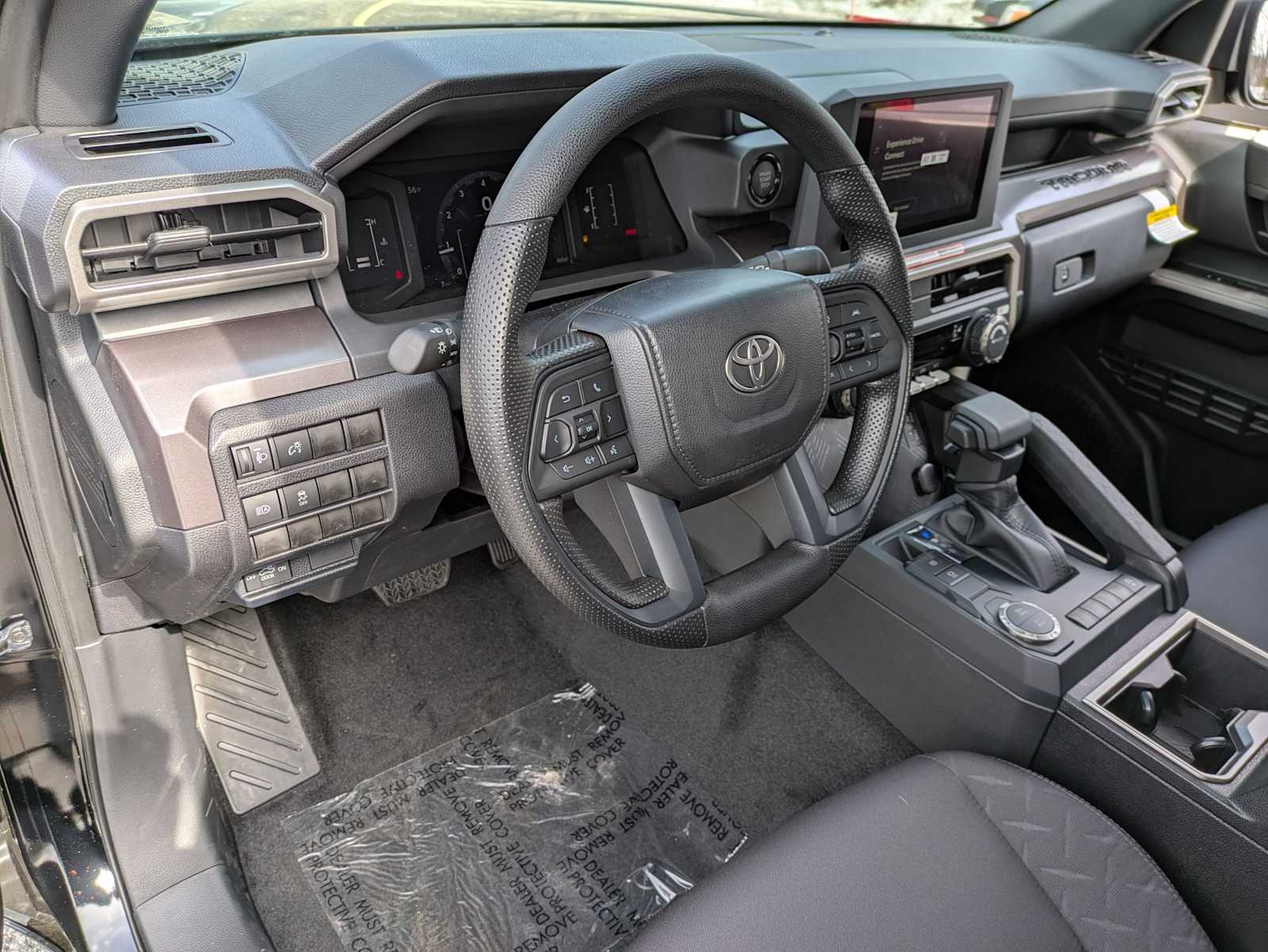 2026 Toyota Tacoma SR5 - Photo 8