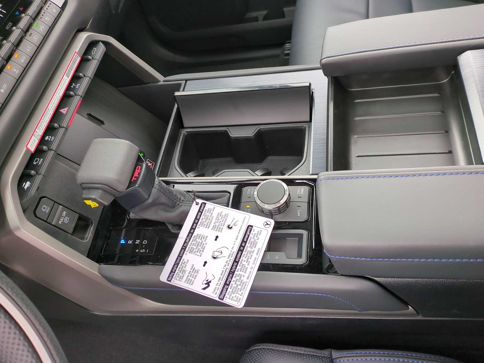 2026 Toyota Tundra Platinum - Photo 13