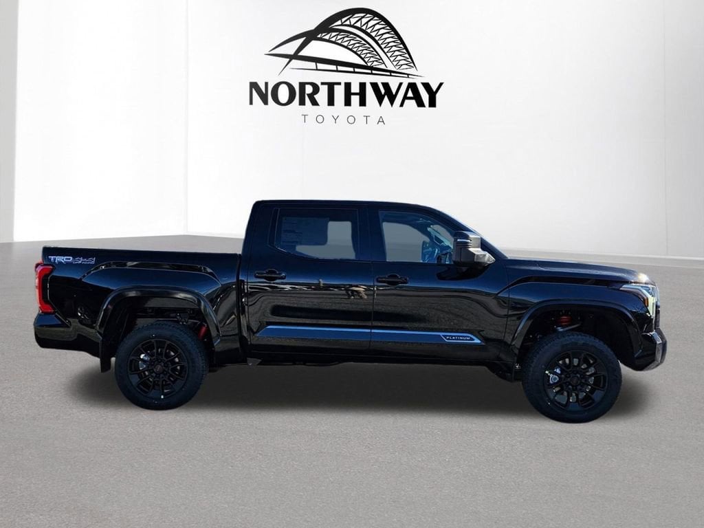 New 2026 Toyota Tundra Platinum PLATINUM CREWMAX 5.5