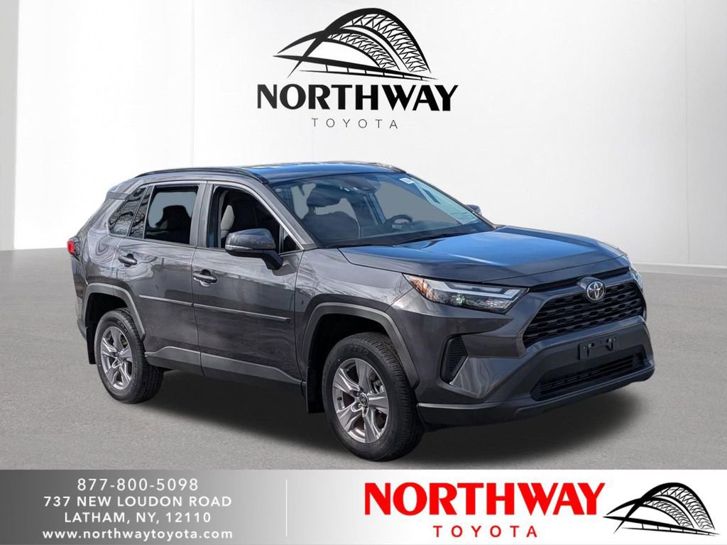 2025 Toyota RAV4 SUV 