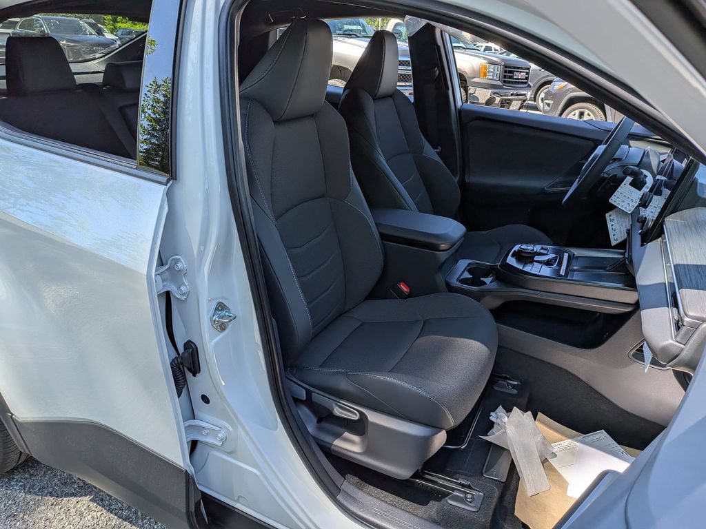 2026 Toyota C-HR SE - Photo 22