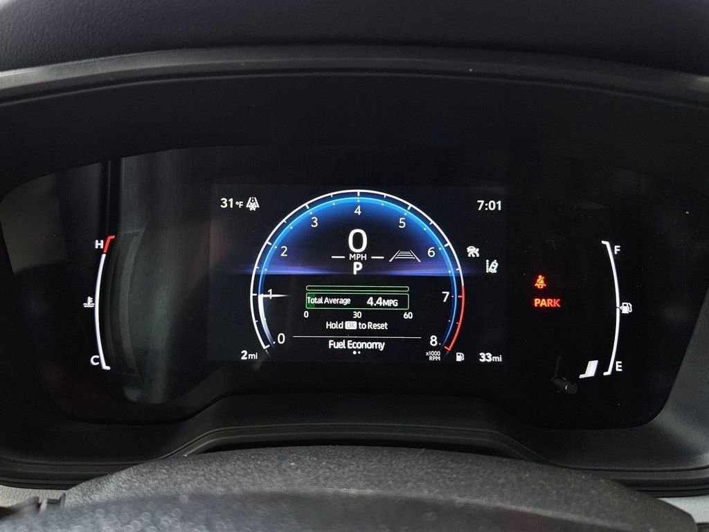 2026 Toyota Corolla SE - Photo 13