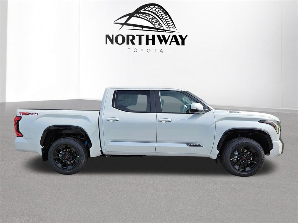 New 2026 Toyota Tundra i-FORCE MAX Platinum PLATINUM CREWMAX 5.5