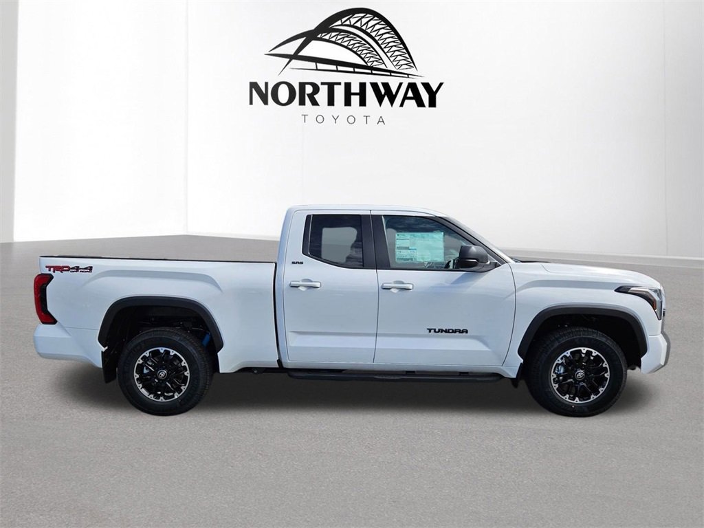 2026 Toyota Tundra SR5 Double Cab photo 3