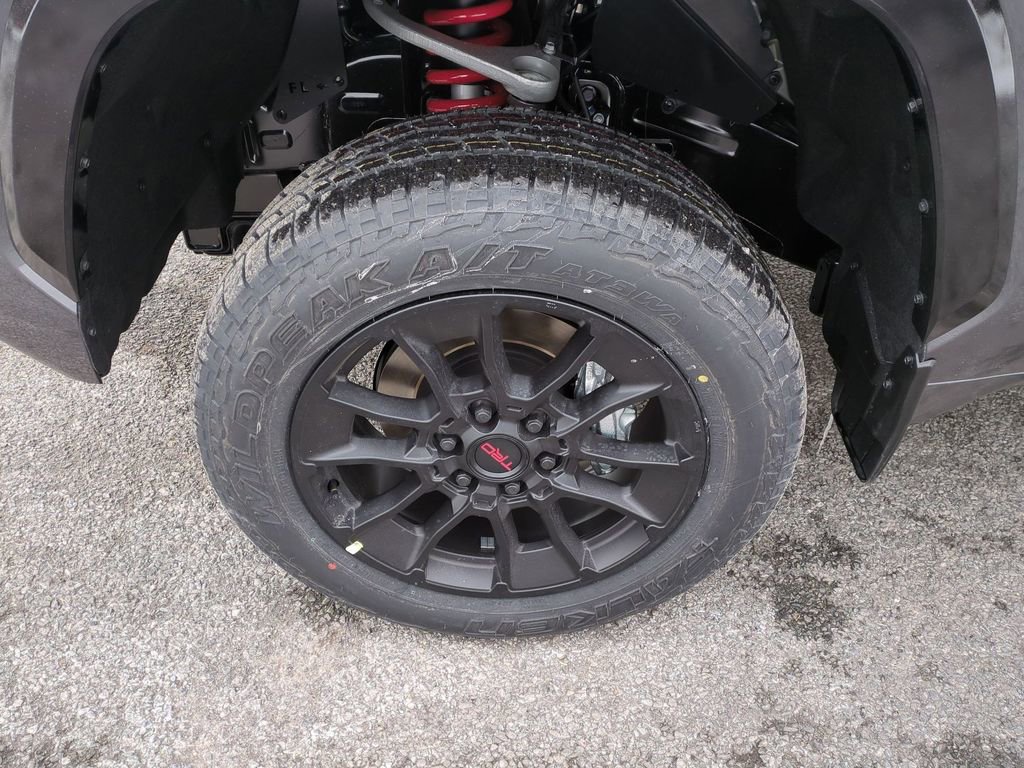 2026 Toyota Tundra Platinum - Photo 24