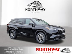 2026 Toyota Highlander XLE XLE AWD
