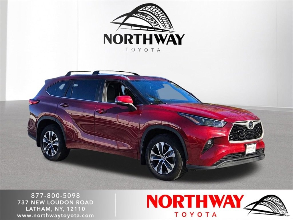 2023 Toyota Highlander SUV 